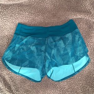 Lululemon speed shorts in size 8 TALL